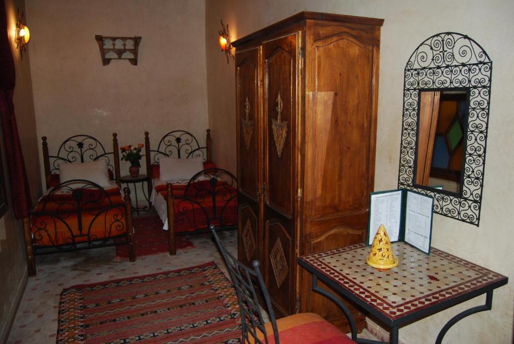 Caverne D'Ali Baba As-Suwajra Pokój zdjęcie